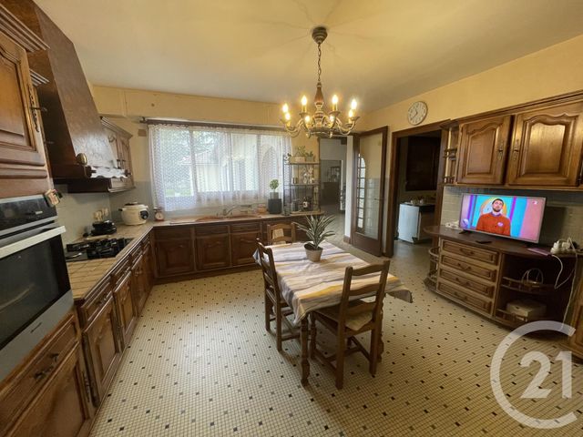 Maison à vendre - 6 pièces - 245,52 m2 - Coutras - 33 - AQUITAINE