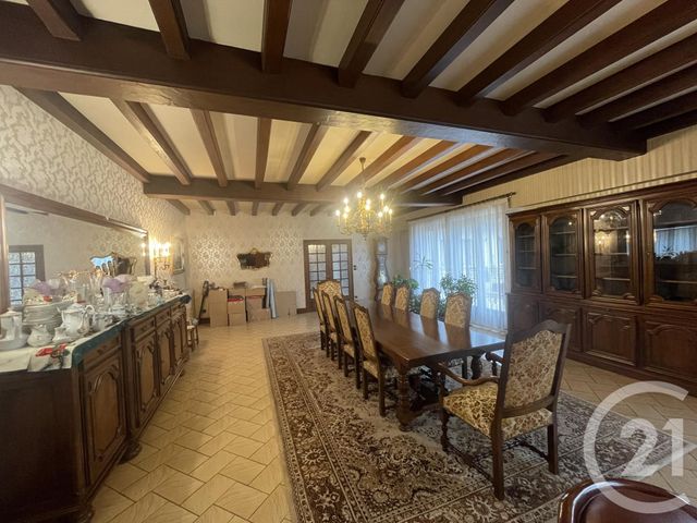 Maison à vendre - 6 pièces - 245,52 m2 - Coutras - 33 - AQUITAINE