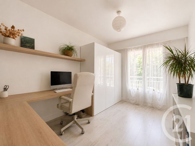 Appartement F3 &agrave; louer - 3 pi&egrave;ces - 55,90 m2 - Thorigny Sur Marne - 77 - ILE-DE-FRANCE