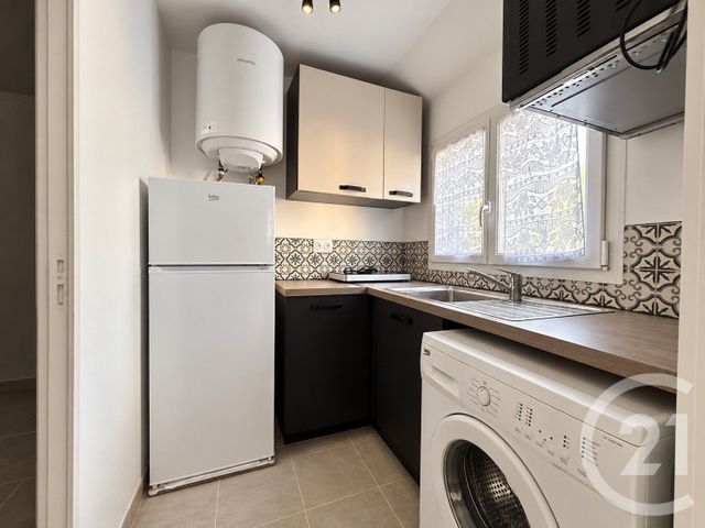 Maison &agrave; louer - 2 pi&egrave;ces - 28,55 m2 - Thorigny Sur Marne - 77 - ILE-DE-FRANCE