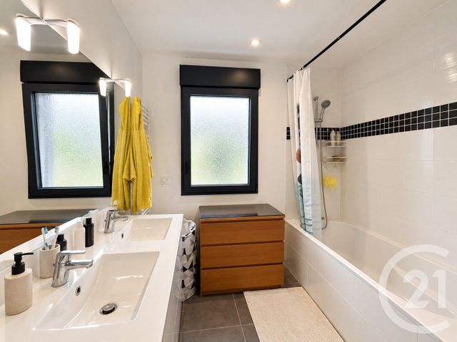 Maison &agrave; vendre - 6 pi&egrave;ces - 110,75 m2 - Thorigny Sur Marne - 77 - ILE-DE-FRANCE