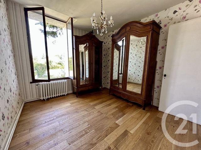 Maison à vendre - 5 pièces - 117 m2 - Gouvernes - 77 - ILE-DE-FRANCE
