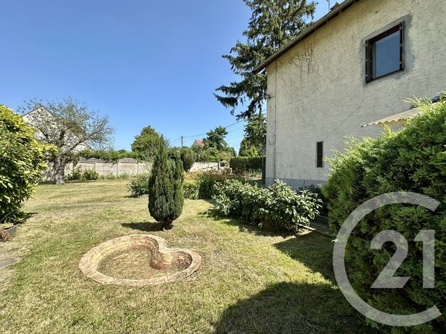 Maison à vendre - 5 pièces - 117 m2 - Gouvernes - 77 - ILE-DE-FRANCE