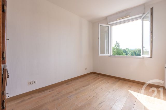 Appartement F3 à vendre - 3 pièces - 64,81 m2 - Thorigny Sur Marne - 77 - ILE-DE-FRANCE