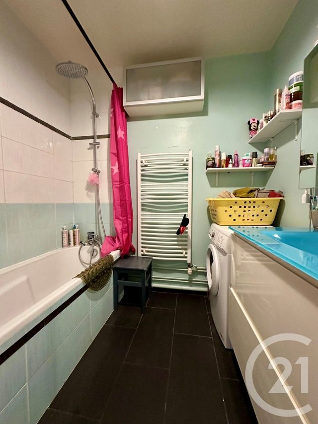 Appartement Duplex à vendre - 3 pièces - 70,11 m2 - Thorigny Sur Marne - 77 - ILE-DE-FRANCE