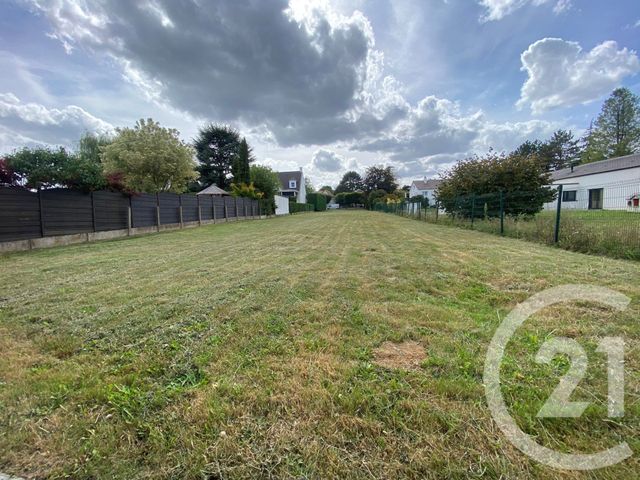 Terrain à vendre - 967 m2 - Bussy St Martin - 77 - ILE-DE-FRANCE