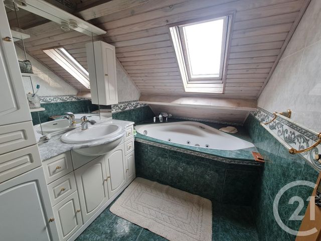 Maison &agrave; vendre - 6 pi&egrave;ces - 111,60 m2 - Montfermeil - 93 - ILE-DE-FRANCE