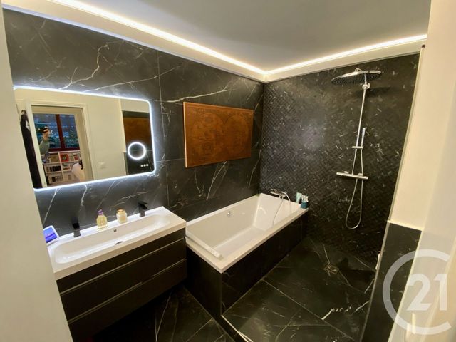 Appartement F5 &agrave; vendre - 5 pi&egrave;ces - 87,02 m2 - La Celle St Cloud - 78 - ILE-DE-FRANCE