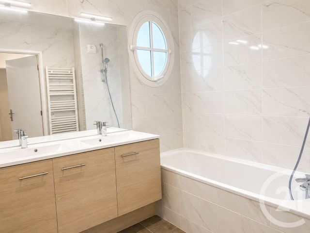 Appartement F3 &agrave; louer - 3 pi&egrave;ces - 58,70 m2 - Serris - 77 - ILE-DE-FRANCE