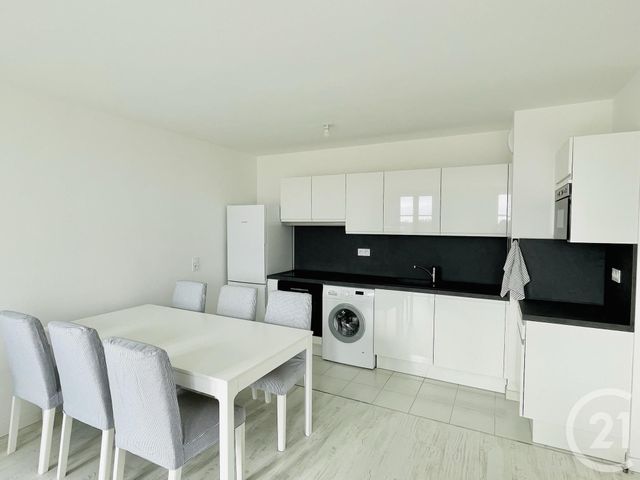 Appartement F3 &agrave; louer - 3 pi&egrave;ces - 60,40 m2 - Serris - 77 - ILE-DE-FRANCE