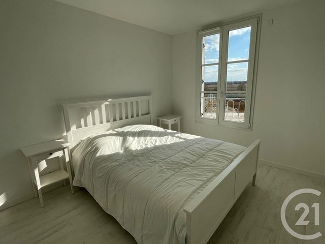 Appartement F3 &agrave; louer - 3 pi&egrave;ces - 60,40 m2 - Serris - 77 - ILE-DE-FRANCE