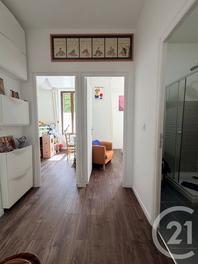 Appartement F3 &agrave; vendre - 3 pi&egrave;ces - 46,02 m2 - Vaires Sur Marne - 77 - ILE-DE-FRANCE
