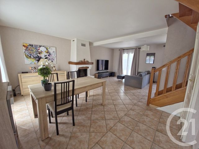 Maison &agrave; vendre - 5 pi&egrave;ces - 111,51 m2 - Chelles - 77 - ILE-DE-FRANCE
