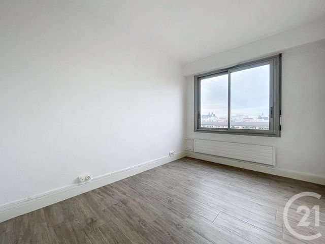 Appartement a louer puteaux - 5 pièce(s) - 106.5 m2 - Surfyn