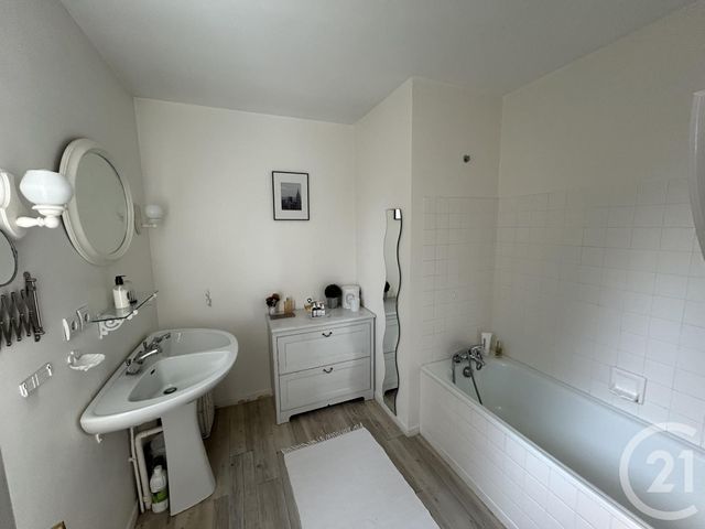 Maison à vendre - 8 pièces - 217 m2 - Mennecy - 91 - ILE-DE-FRANCE