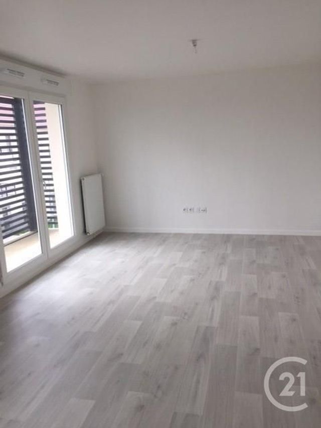 Appartement F3 à vendre - 3 pièces - 57,70 m2 - Fontenay Le Vicomte - 91 - ILE-DE-FRANCE