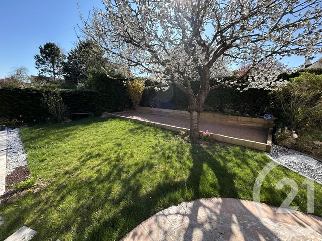 Maison à vendre - 7 pièces - 170 m2 - Mennecy - 91 - ILE-DE-FRANCE