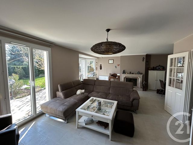 Maison à vendre - 7 pièces - 170 m2 - Mennecy - 91 - ILE-DE-FRANCE