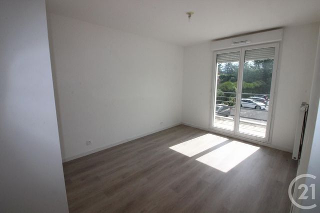 Appartement F3 à vendre - 3 pièces - 58 m2 - Mennecy - 91 - ILE-DE-FRANCE