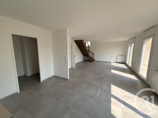 Maison &agrave; vendre - 5 pi&egrave;ces - 121,59 m2 - Mennecy - 91 - ILE-DE-FRANCE