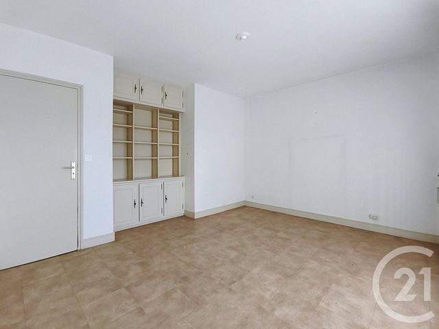 Appartement F3 &agrave; vendre - 3 pi&egrave;ces - 77,25 m2 - Sens - 89 - BOURGOGNE
