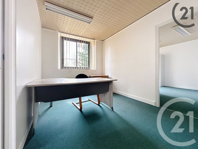 Bureaux à louer - 65.0 m2 - 89 - Yonne