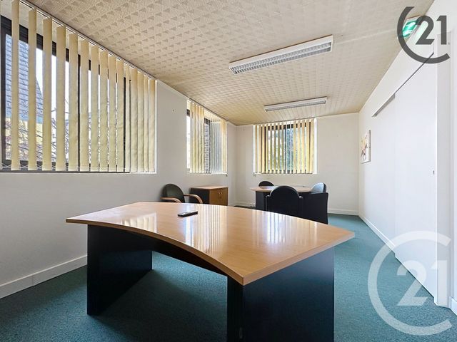 Bureaux à louer - 65.0 m2 - 89 - Yonne