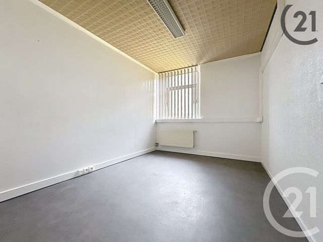 Bureaux à louer - 65.0 m2 - 89 - Yonne