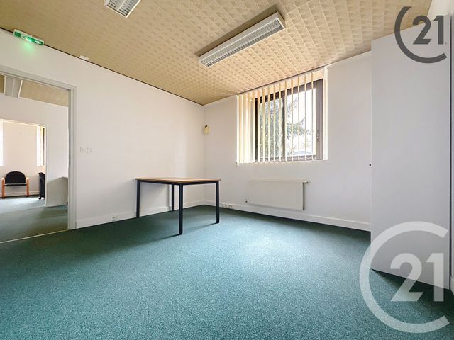 Bureaux à louer - 65.0 m2 - 89 - Yonne