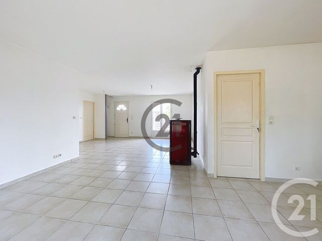 Maison &agrave; louer - 5 pi&egrave;ces - 90,55 m2 - Nailly - 89 - BOURGOGNE