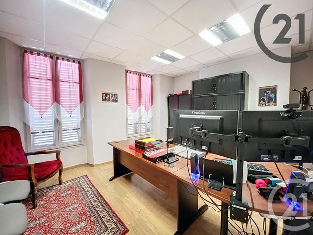 Bureaux à louer - 220.0 m2 - 89 - Yonne