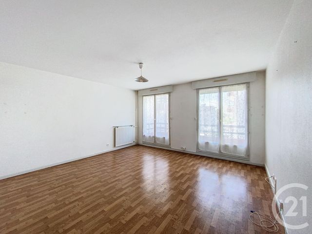 Appartement F4 à vendre - 4 pièces - 87 m2 - Sens - 89 - BOURGOGNE