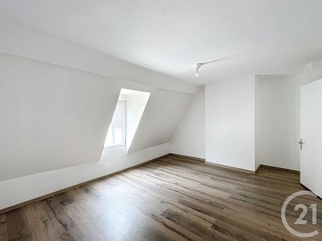 Appartement F6 à vendre - 6 pièces - 146 m2 - Sens - 89 - BOURGOGNE