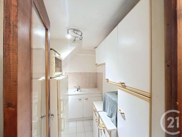 Appartement F2 à vendre - 2 pièces - 29,20 m2 - Sens - 89 - BOURGOGNE