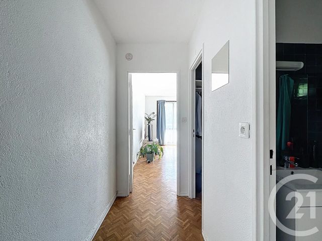 Appartement T1 à vendre - 1 pièce - 30,39 m2 - Sens - 89 - BOURGOGNE