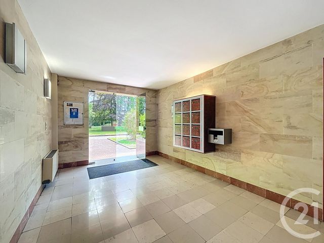 Appartement F3 à vendre - 3 pièces - 72,56 m2 - Sens - 89 - BOURGOGNE