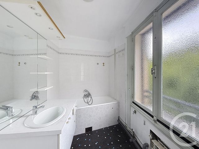 Appartement T3 à vendre - 3 pièces - 79,09 m2 - Sens - 89 - BOURGOGNE