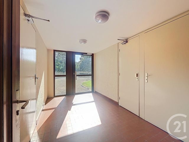 Appartement F3 à vendre - 3 pièces - 67,89 m2 - Sens - 89 - BOURGOGNE