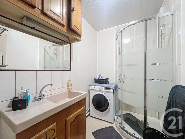 Appartement F3 à vendre - 3 pièces - 67,89 m2 - Sens - 89 - BOURGOGNE