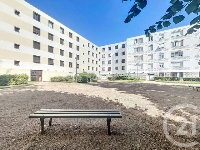 Appartement F3 à vendre - 3 pièces - 67,89 m2 - Sens - 89 - BOURGOGNE