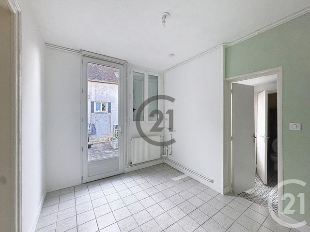 Appartement F2 &agrave; louer - 2 pi&egrave;ces - 52 m2 - Sens - 89 - BOURGOGNE