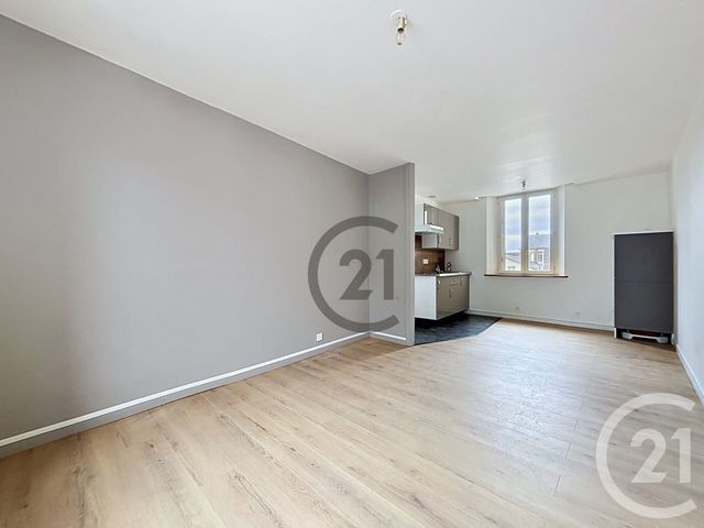 Appartement F2 &agrave; louer - 2 pi&egrave;ces - 43 m2 - Sens - 89 - BOURGOGNE