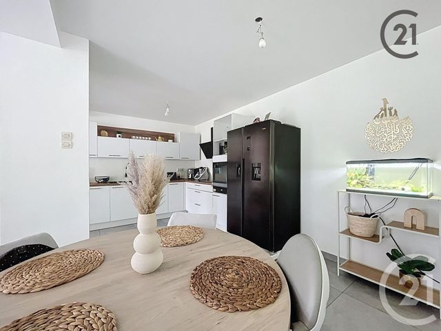 Maison &agrave; vendre - 3 pi&egrave;ces - 99,92 m2 - Villeneuve Sur Yonne - 89 - BOURGOGNE