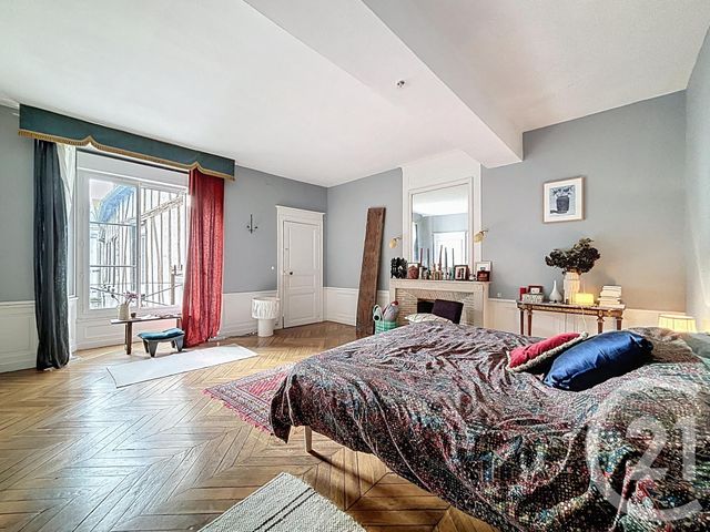 Maison à vendre - 9 pièces - 250,53 m2 - Sens - 89 - BOURGOGNE