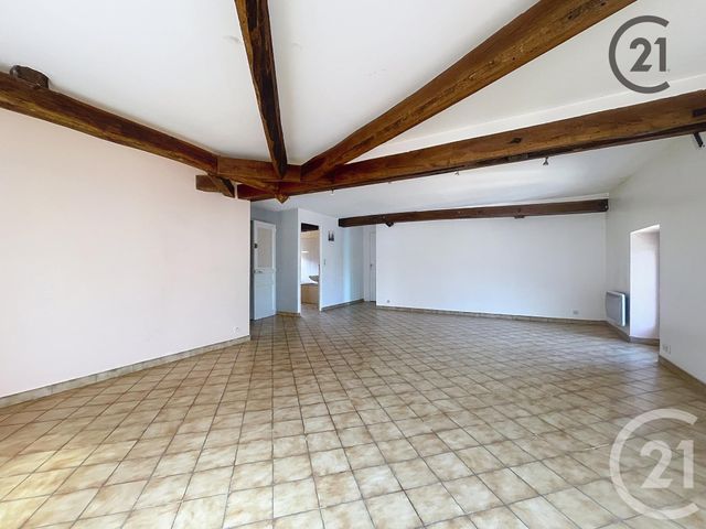 Appartement F2 &agrave; louer - 2 pi&egrave;ces - 72 m2 - Villeneuve Sur Yonne - 89 - BOURGOGNE