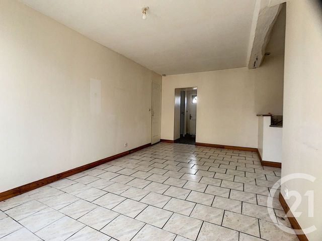 Appartement F3 à louer - 3 pièces - 45 m2 - Villemanoche - 89 - BOURGOGNE