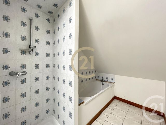 Maison à louer - 3 pièces - 74 m2 - Villemanoche - 89 - BOURGOGNE