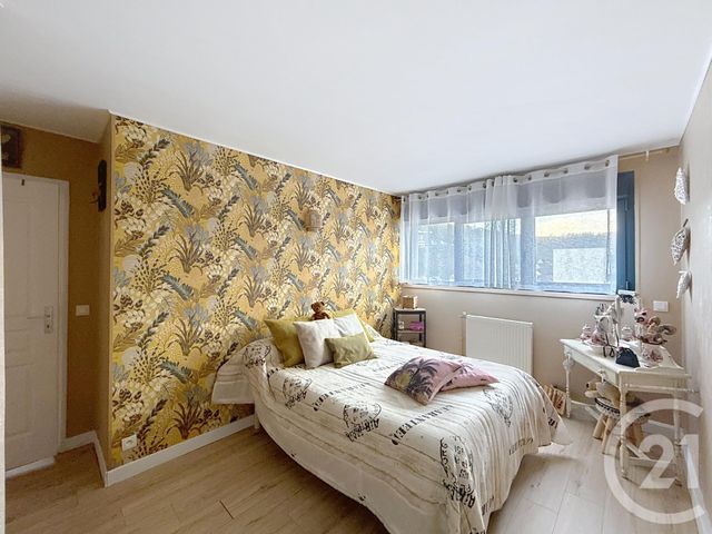 Appartement F4 à vendre - 4 pièces - 79,50 m2 - Sens - 89 - BOURGOGNE