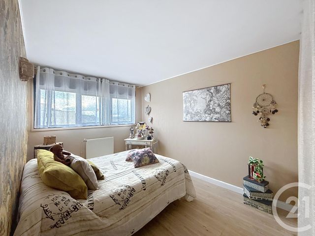 Appartement F4 à vendre - 4 pièces - 79,50 m2 - Sens - 89 - BOURGOGNE