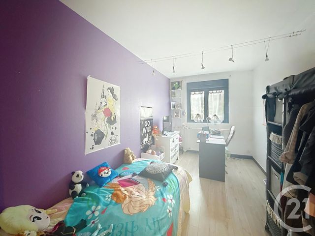 Appartement F4 à vendre - 4 pièces - 79,50 m2 - Sens - 89 - BOURGOGNE